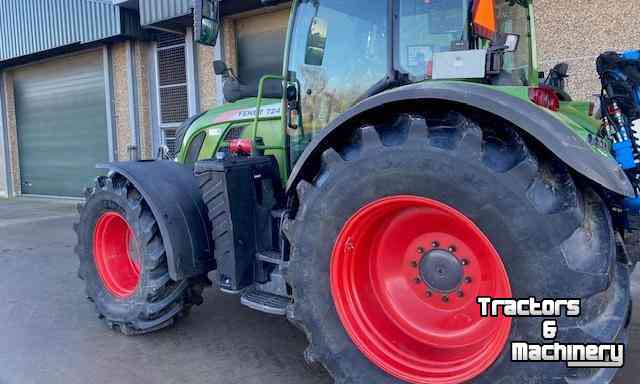 Traktoren Fendt 724 S4 Profi Plus Tractor
