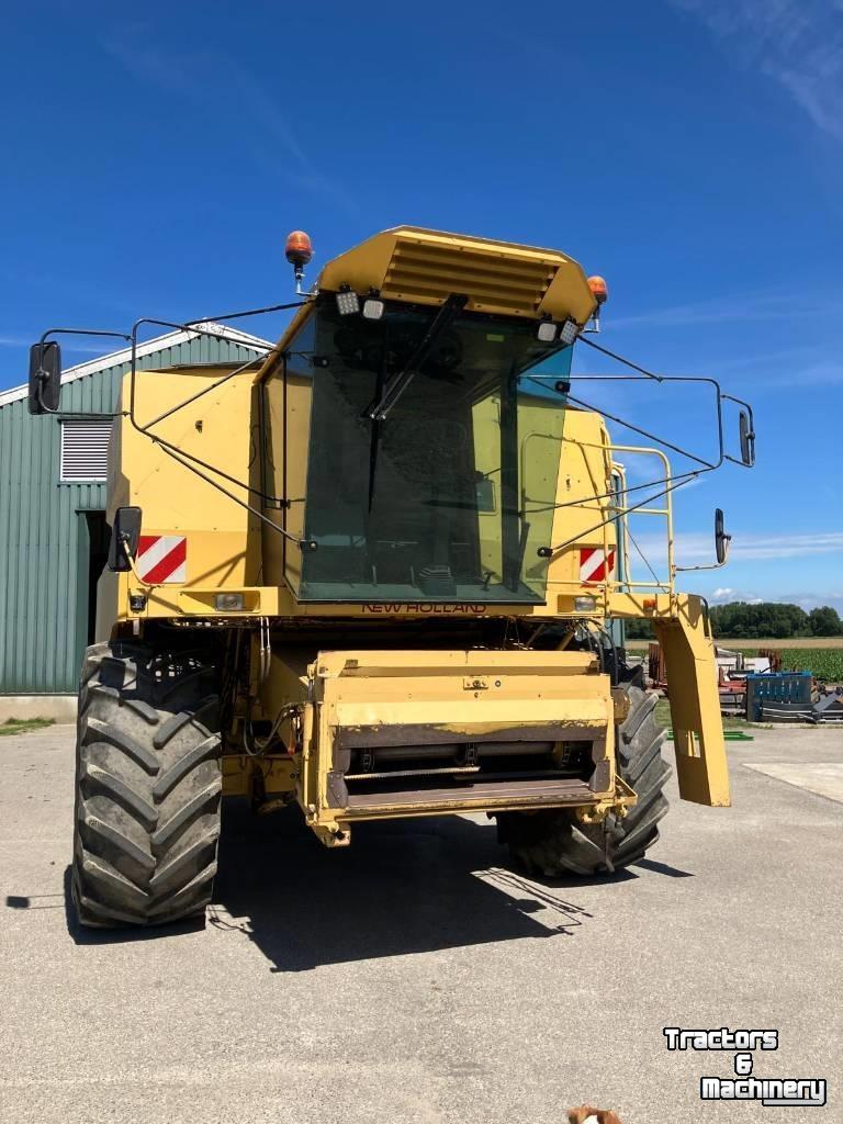 Maaidorser / Combine New Holland TX 36