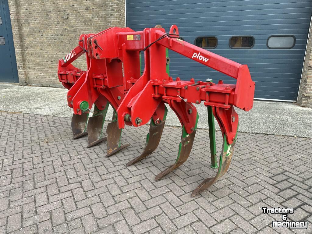 Woeler / Diepwoeler / Voorzetwoeler Unia PLOW 6 VOORZETWOELER