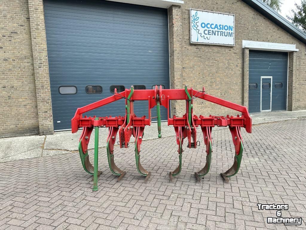 Woeler / Diepwoeler / Voorzetwoeler Unia PLOW 6 VOORZETWOELER