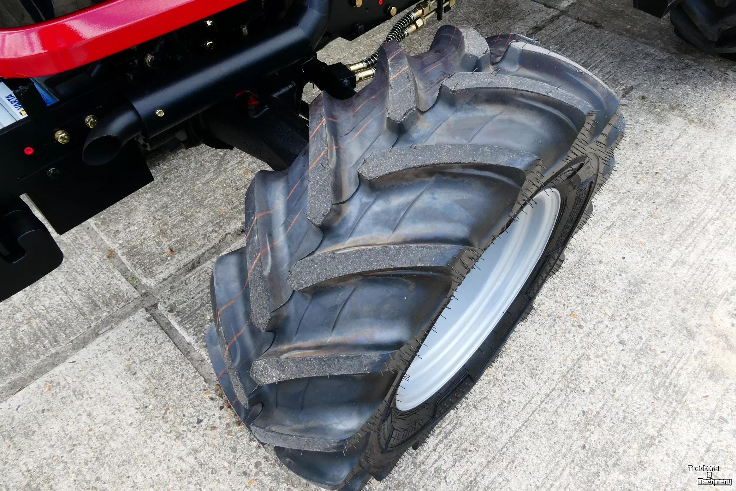 Tractor / Trekker Knegt 404 G2 Compact