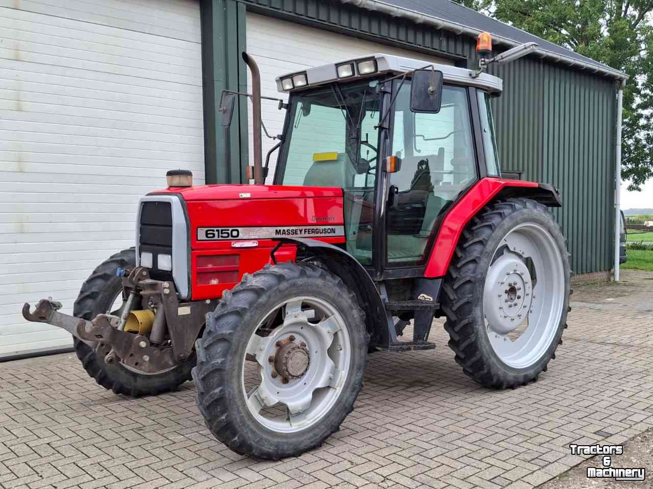 Tractor / Trekker Massey Ferguson 6150 Dynashift