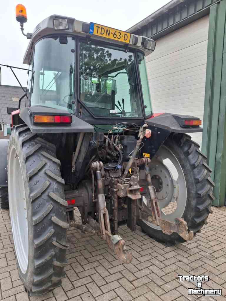 Tractor / Trekker Massey Ferguson 6150 Dynashift