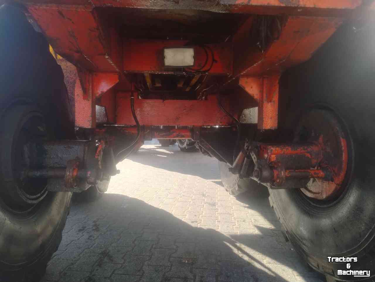 Gronddumper / Zandkipper / Grondverzetkipwagen / Dumper VGM 20 tons dumper