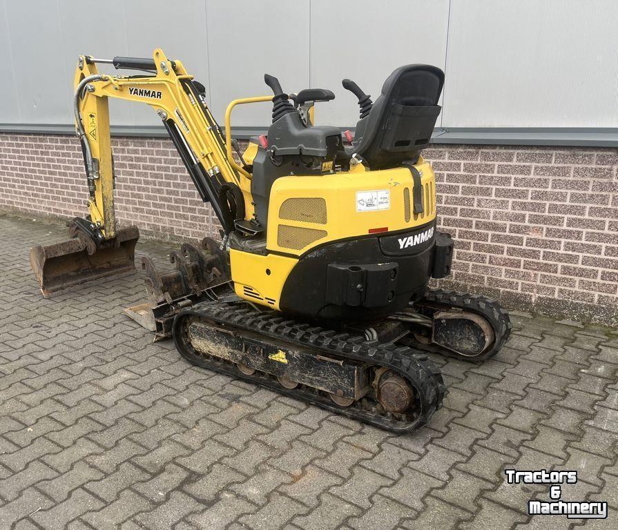 Mini-graver / Mini-graafmachine Yanmar VIO12