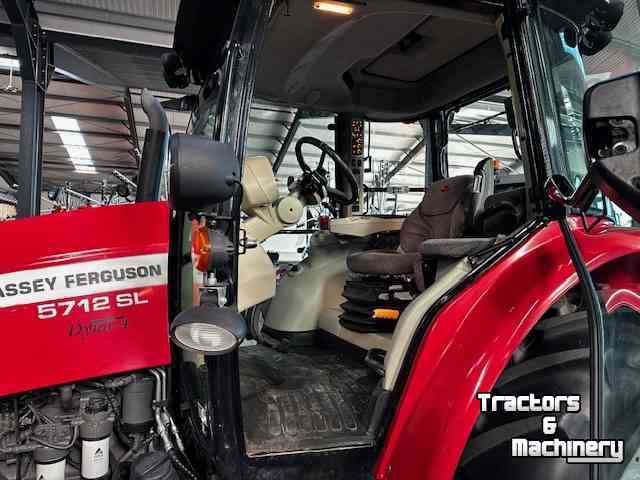 Traktoren Massey Ferguson 5712-SL Dyna-4