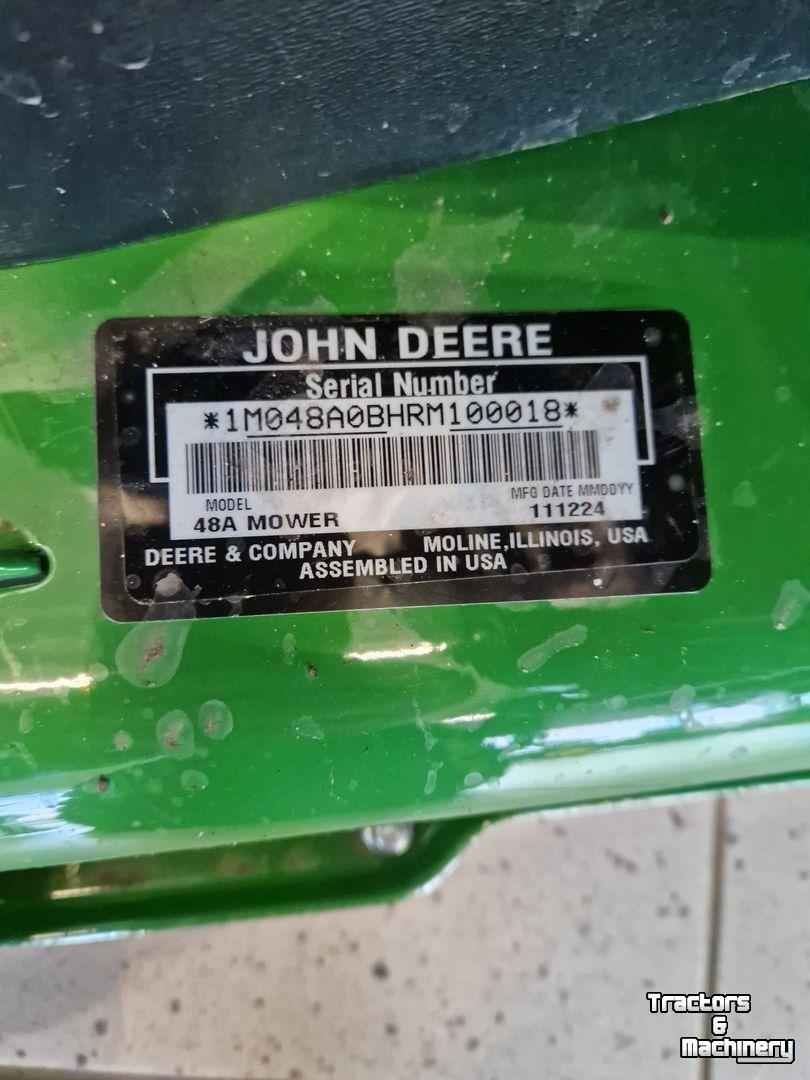 Zitmaaier John Deere X370