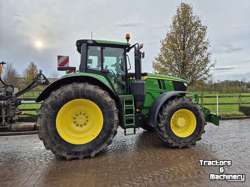 Tractor / Trekker John Deere 6M230