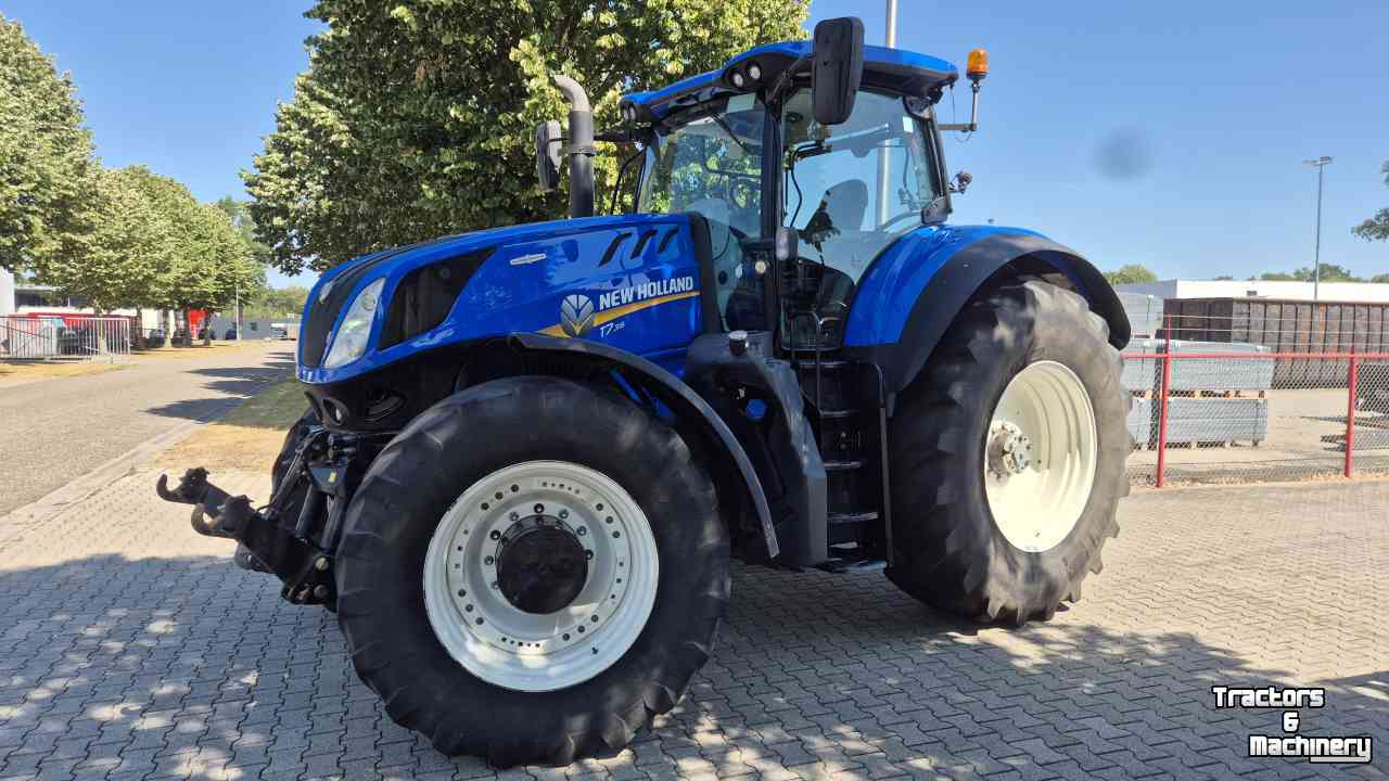 Tractor / Trekker New Holland T7.315 HD AC 40Kmh. Lucht, Fronthef, geveerde vooras en cabine.