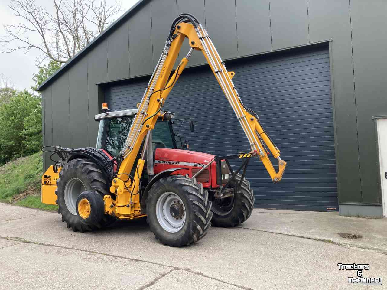 Tractor / Trekker Massey Ferguson 6270