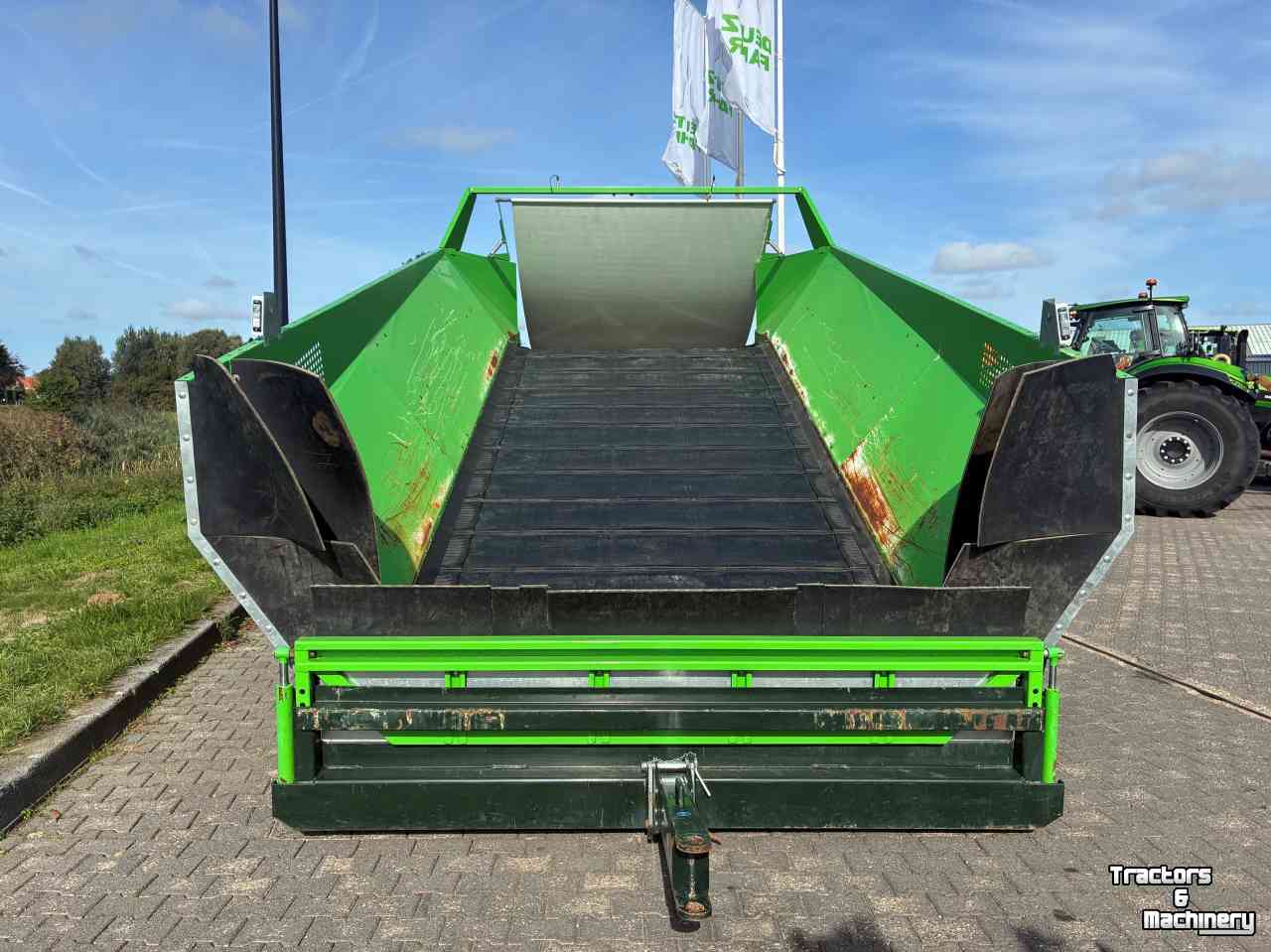 Stortbak AVR Falcon 24-60 incl voorsorteerder