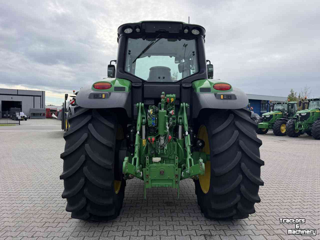 Tractor / Trekker John Deere 6M200 AP 50KM 2025 795 UUR AUTOTRAC-READY + G5-DISPLAY DEMO!!!