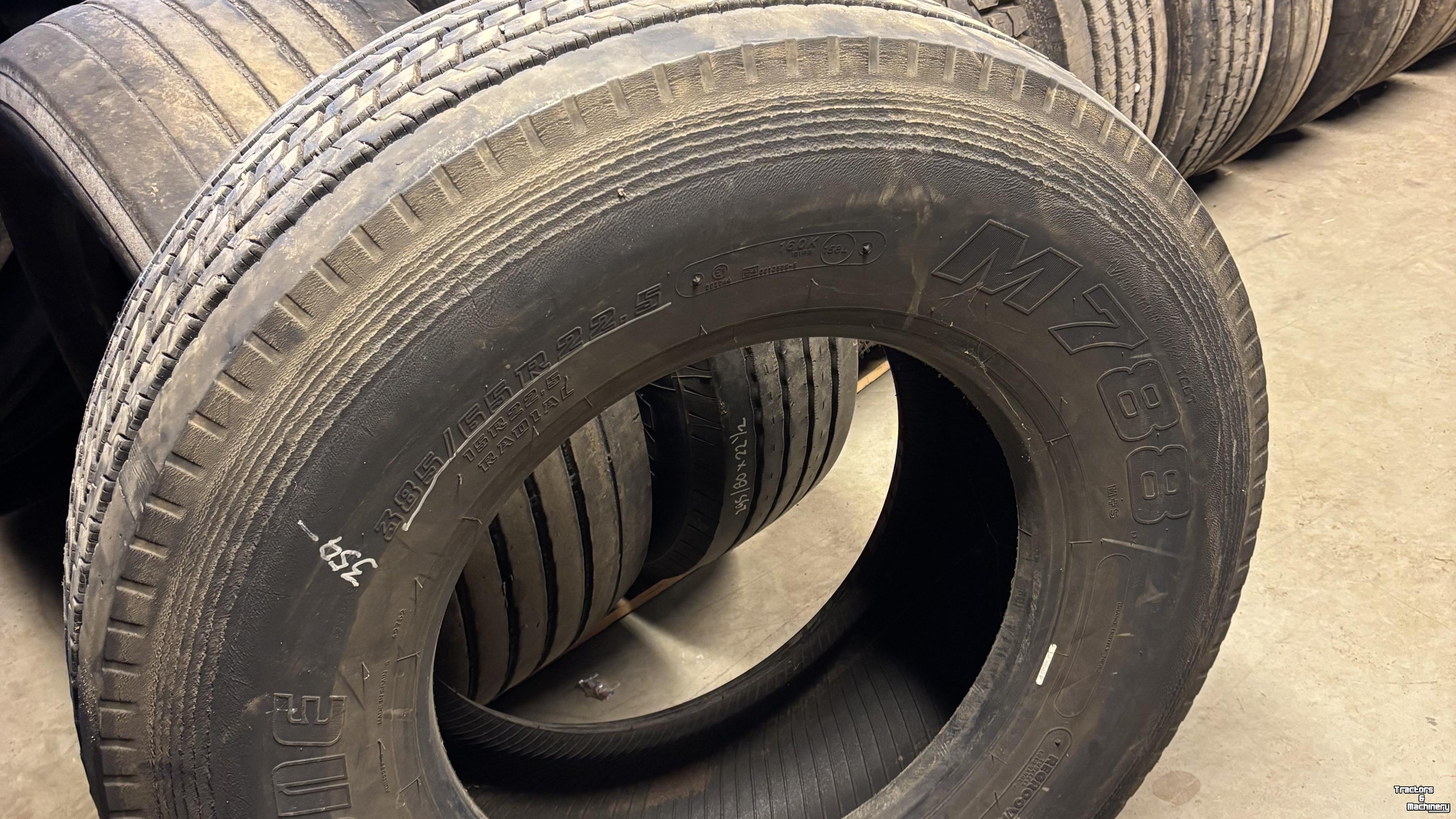 Wielen, Banden, Velgen & Afstandsringen Bridgestone BRIDGESTONE 385/65X22,5 BUITENBAND