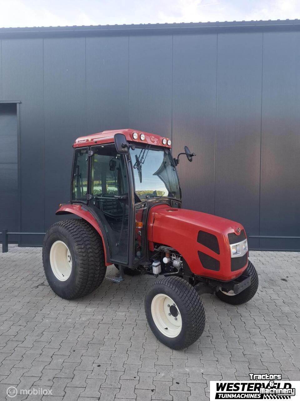 Tractor / Trekker Shibaura Gebruikte Shibaura ST450 HST compact tractor 50 pk hst