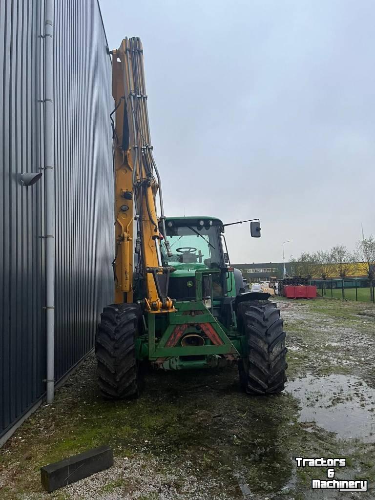 Tractor / Trekker John Deere 6820 / BOS arm