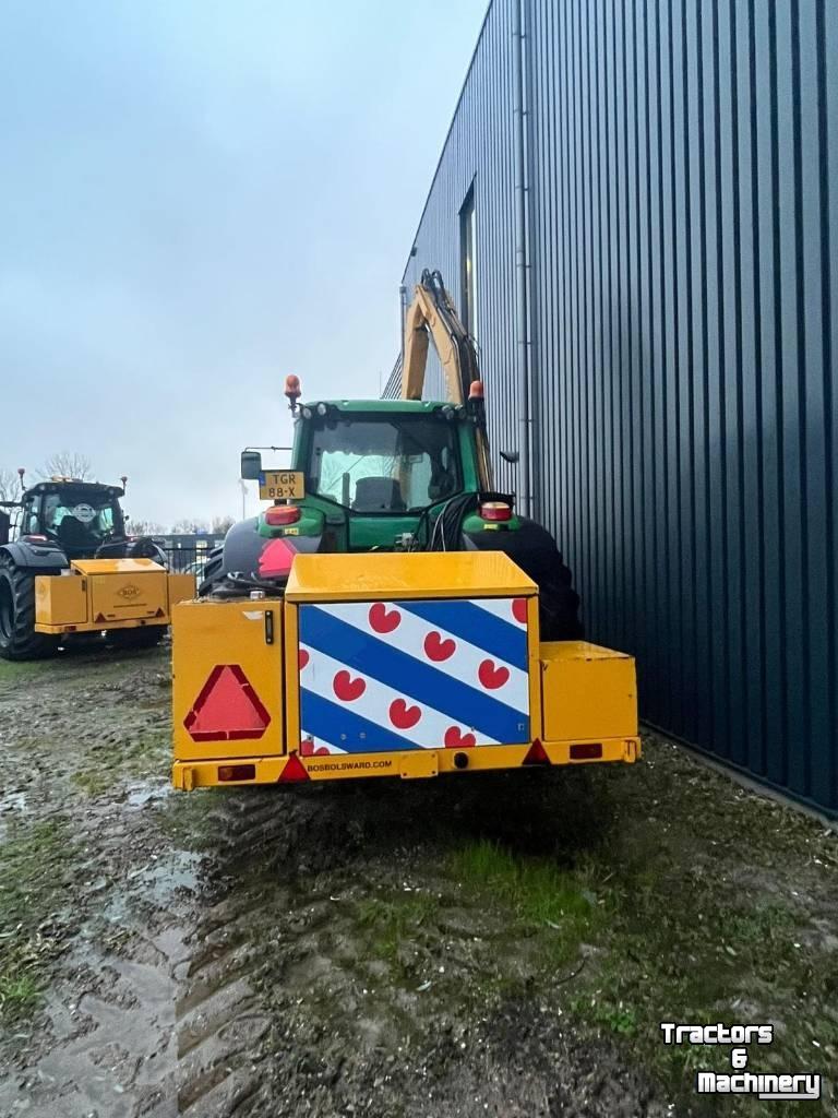 Tractor / Trekker John Deere 6820 / BOS arm