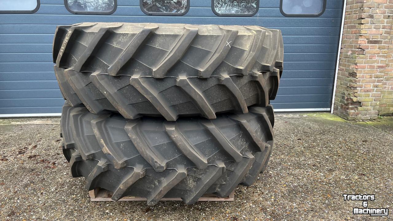 Wielen, Banden, Velgen & Afstandsringen Trelleborg 520/70R38