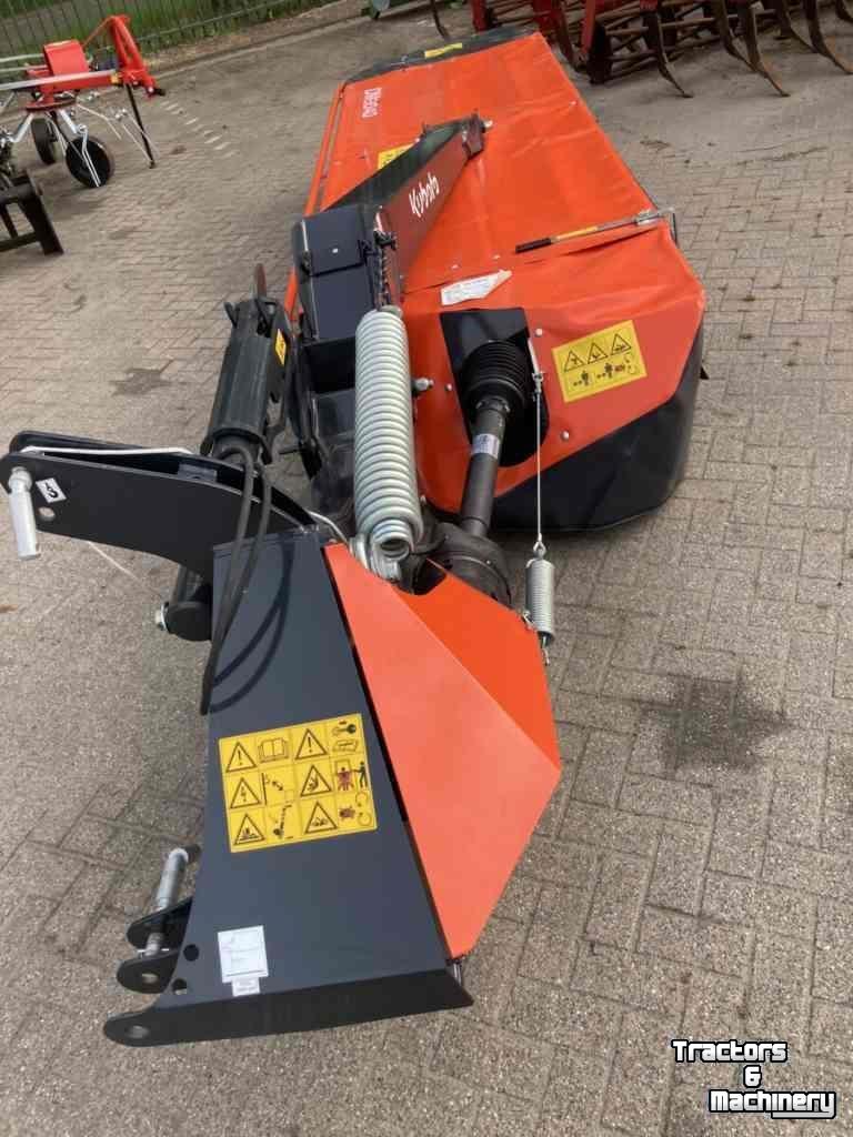 Duw-maaier / Loopmaaier Kubota DM3040