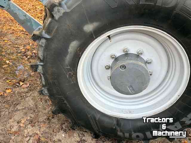 Tractor / Trekker Massey Ferguson 7718 Dyna VT Exclusive