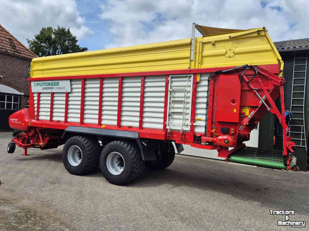 Opraapwagen Pottinger Europrofi 5510 Combiline opraapwagen stalvoeren