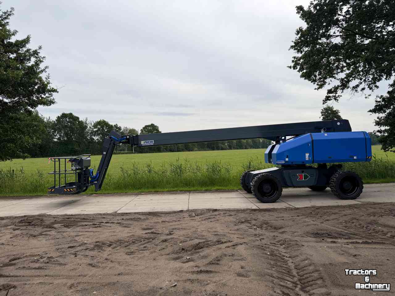 Hoogwerker Aichi SP21CJM telescopische hoogwerker
