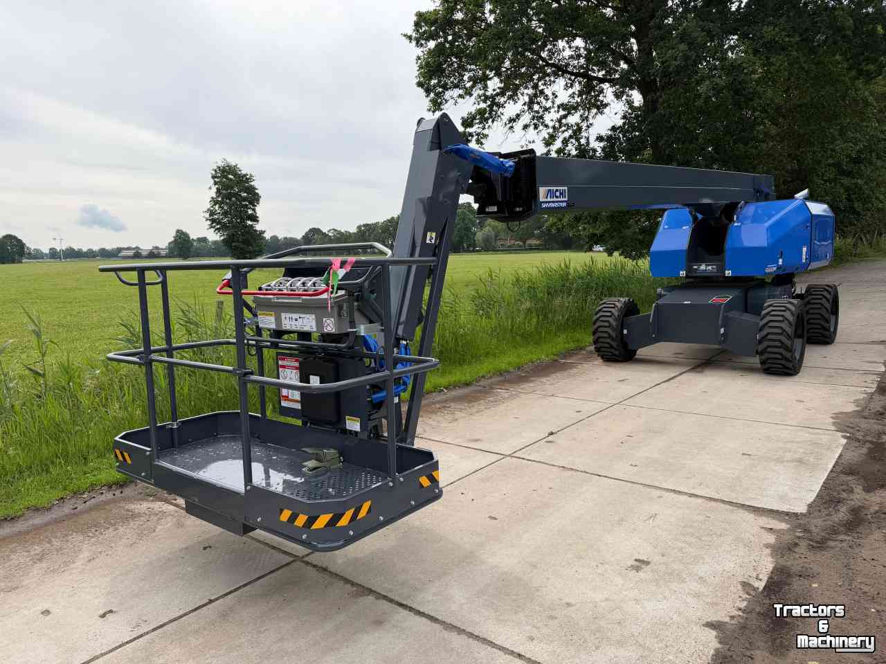 Hoogwerker Aichi SP21CJM telescopische hoogwerker