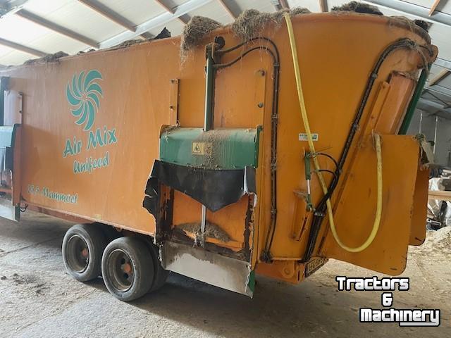 Voermengwagen Vertikaal Airmix 25.5 Mammoet