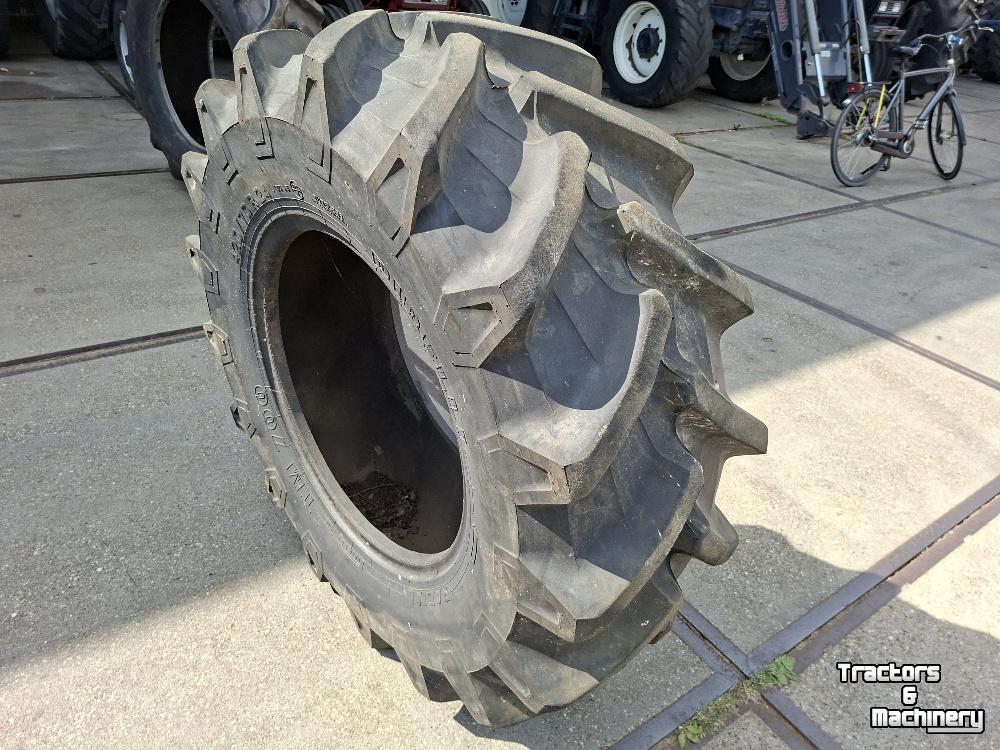 Wielen, Banden, Velgen & Afstandsringen Pirelli 420/70R24
