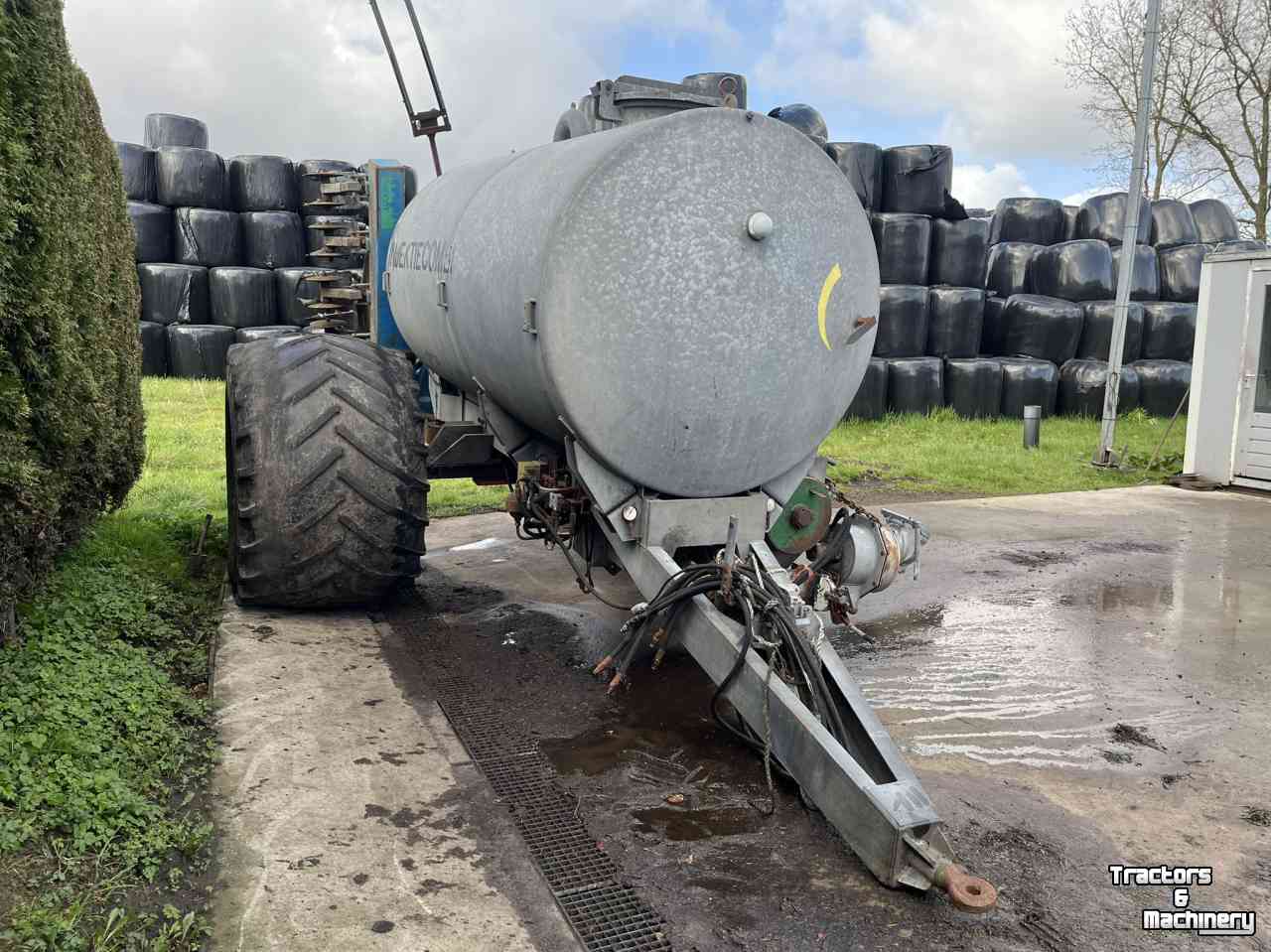 Mesttank Meyco Meyco Duport Injektiecombi 6700 liter mesttank mestverwerking