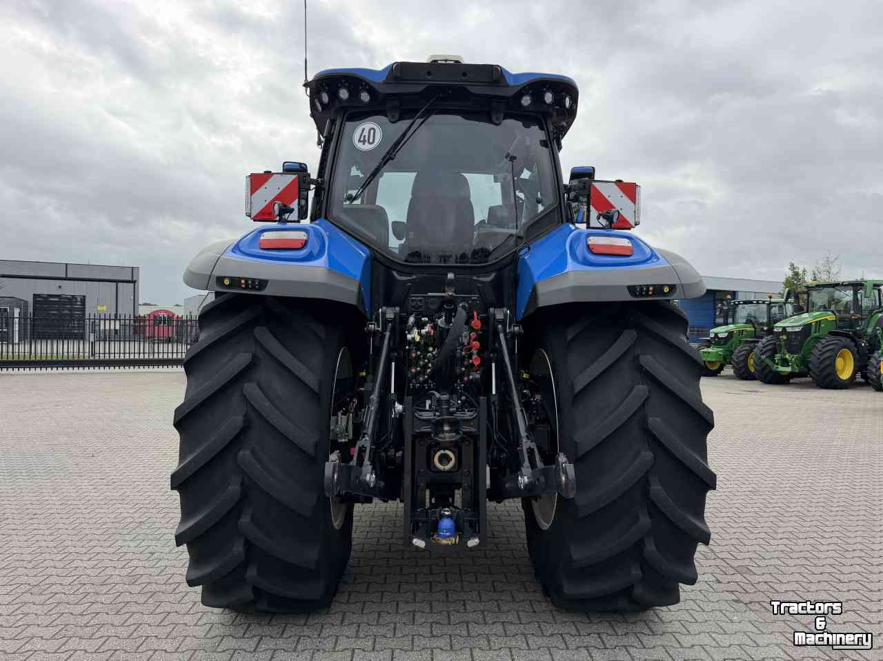 Tractor / Trekker New Holland T7.230 PLMi AC 50KM 2025 680 UUR + GPS DEMO!!!