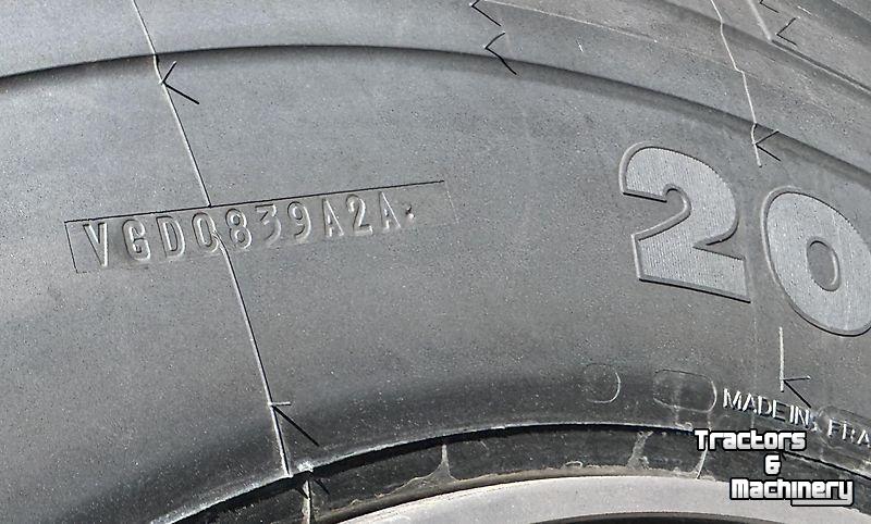 Wielen, Banden, Velgen & Afstandsringen Michelin Michelin - XHA2 20.5R25 op wiel Case 721G 4 stuks