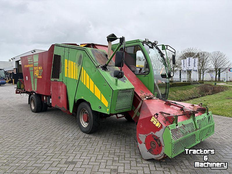Voermengwagen Vertikaal Strautmann Verti mix 1401 SF