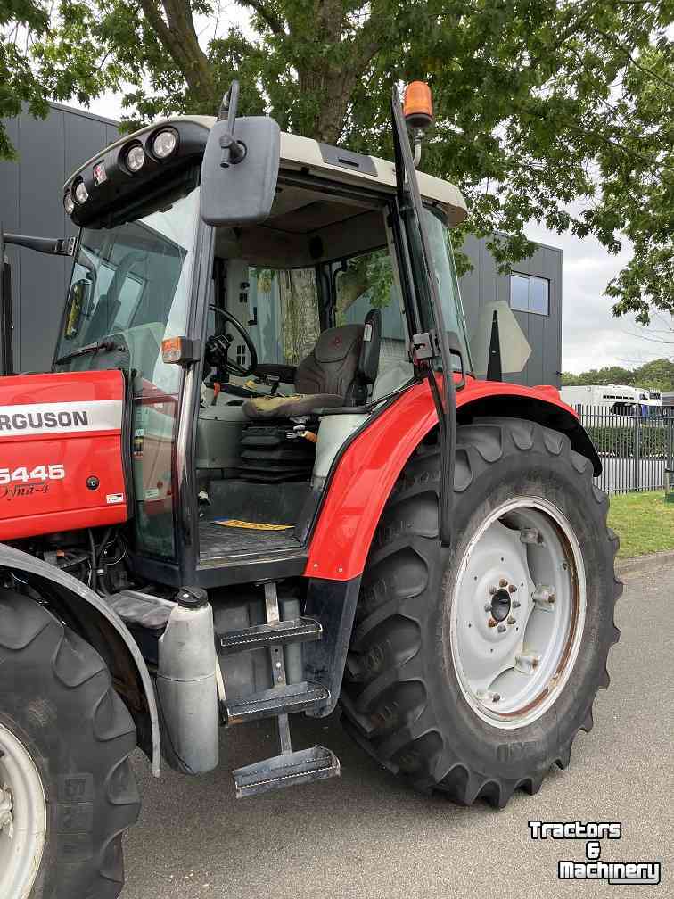 Tractor / Trekker Massey Ferguson 5445 Dyna-4