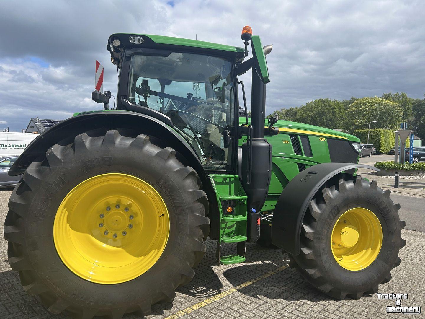 Tractor / Trekker John Deere 6R 215