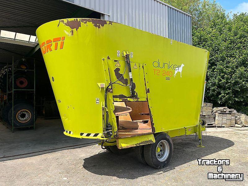 Voermengwagen Storti Dunker T2 240