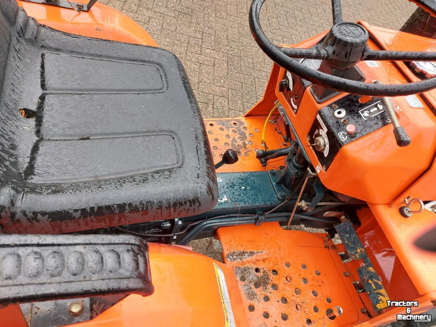Smalspoor tractor Kubota B1400D