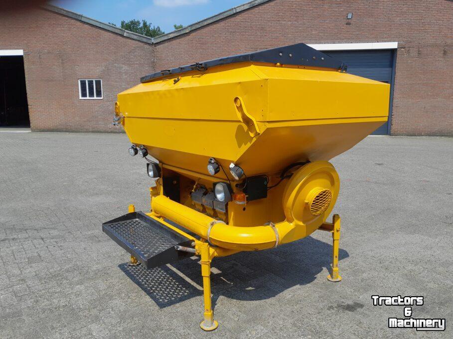Fronttank zaaimachine Nordsten NS 1904