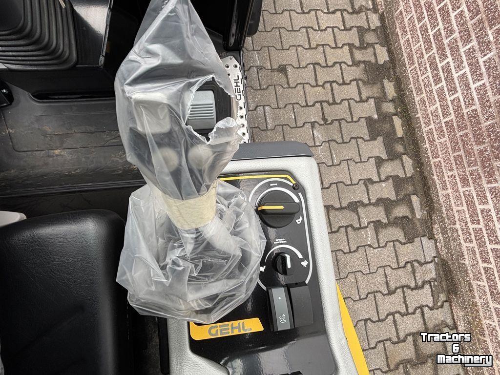 Shovel / Wiellader / Kniklader Gehl AL420