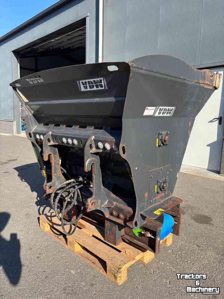 Zaagselstrooier voor boxen VDW Bedding Master XL 150