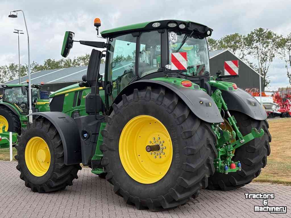 Tractor / Trekker John Deere 6R250