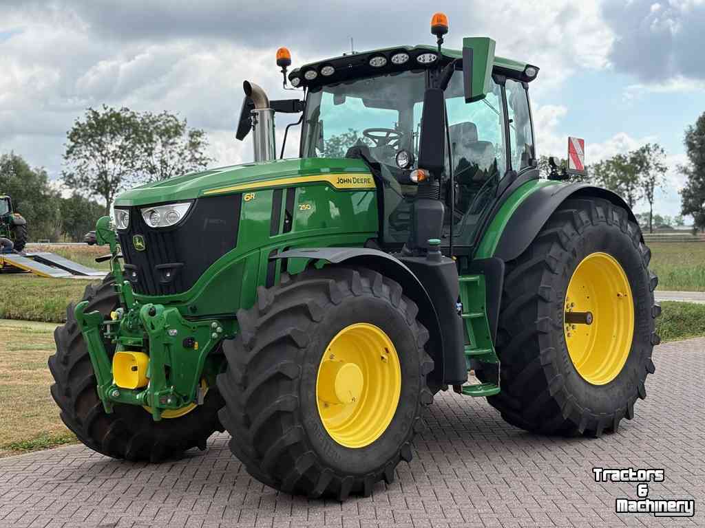 Tractor / Trekker John Deere 6R250