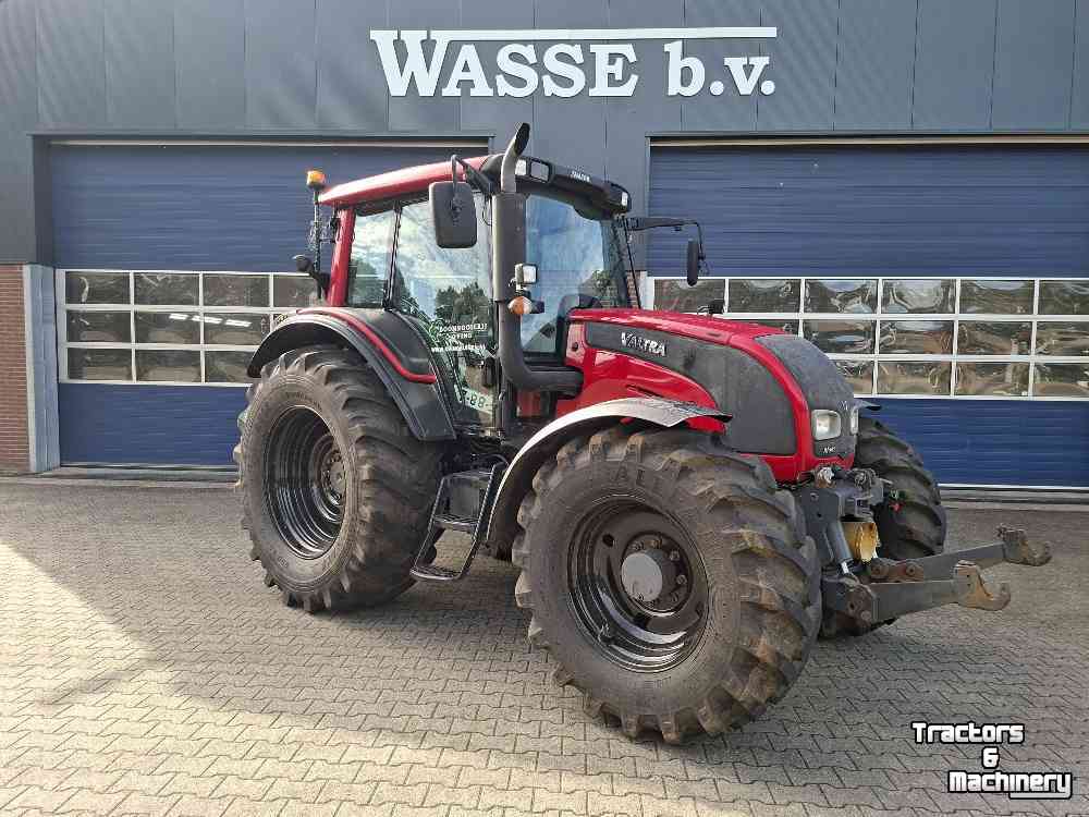 Tractor / Trekker Valtra N141