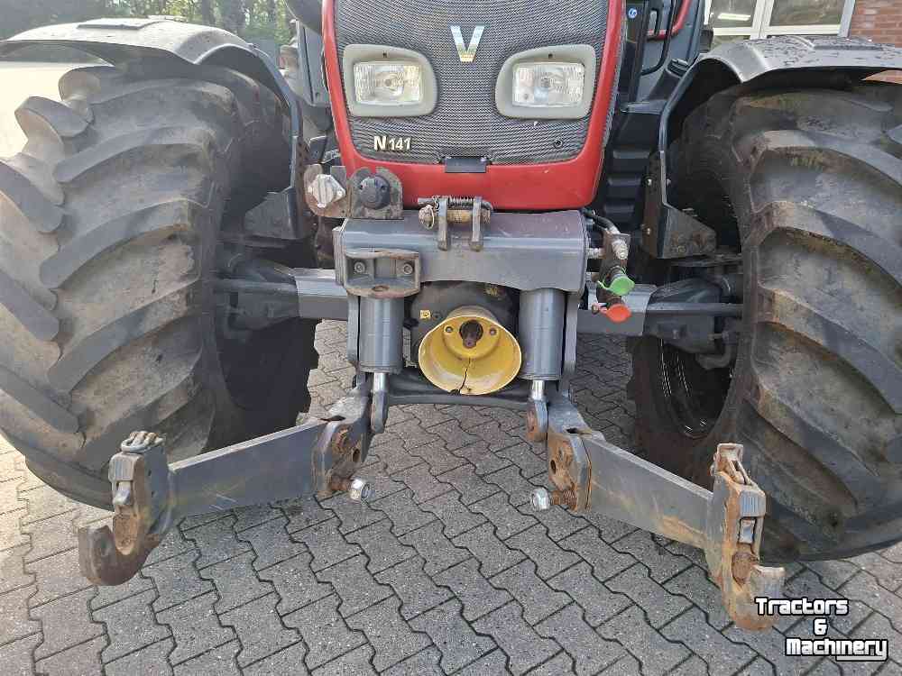 Tractor / Trekker Valtra N141