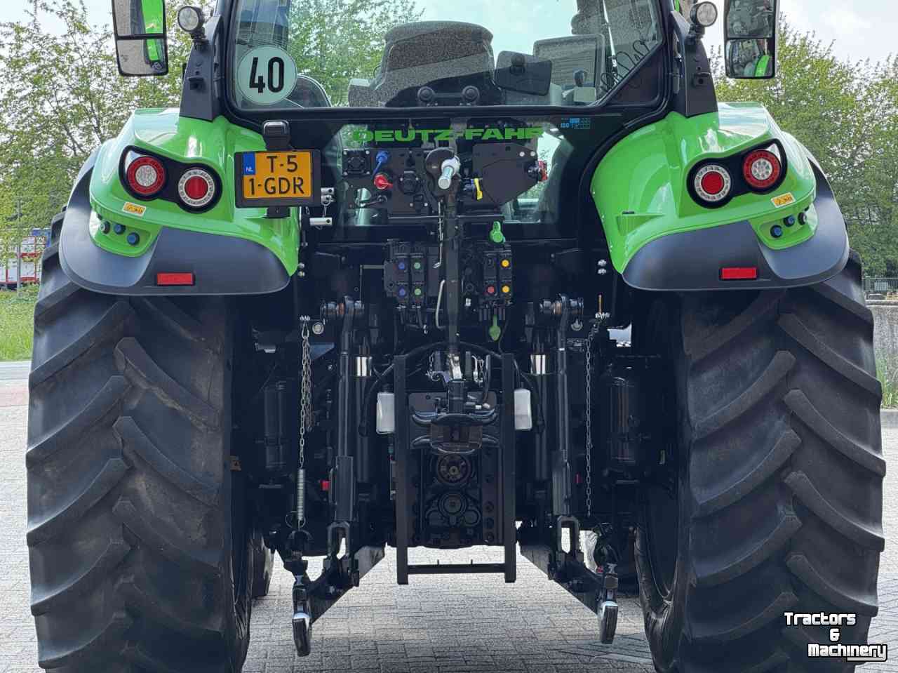 Tractor / Trekker Deutz-Fahr Agrotron 6150-4 TTV vario Fronthef Stage V  Lucht Hydr rem vol GPS 40/50km