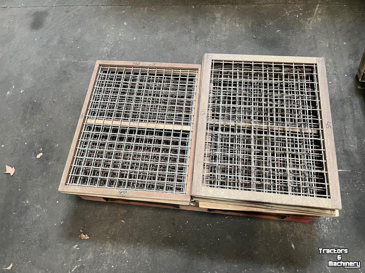 Diverse gebruikte onderdelen  SORTEERZEVEN 60X75