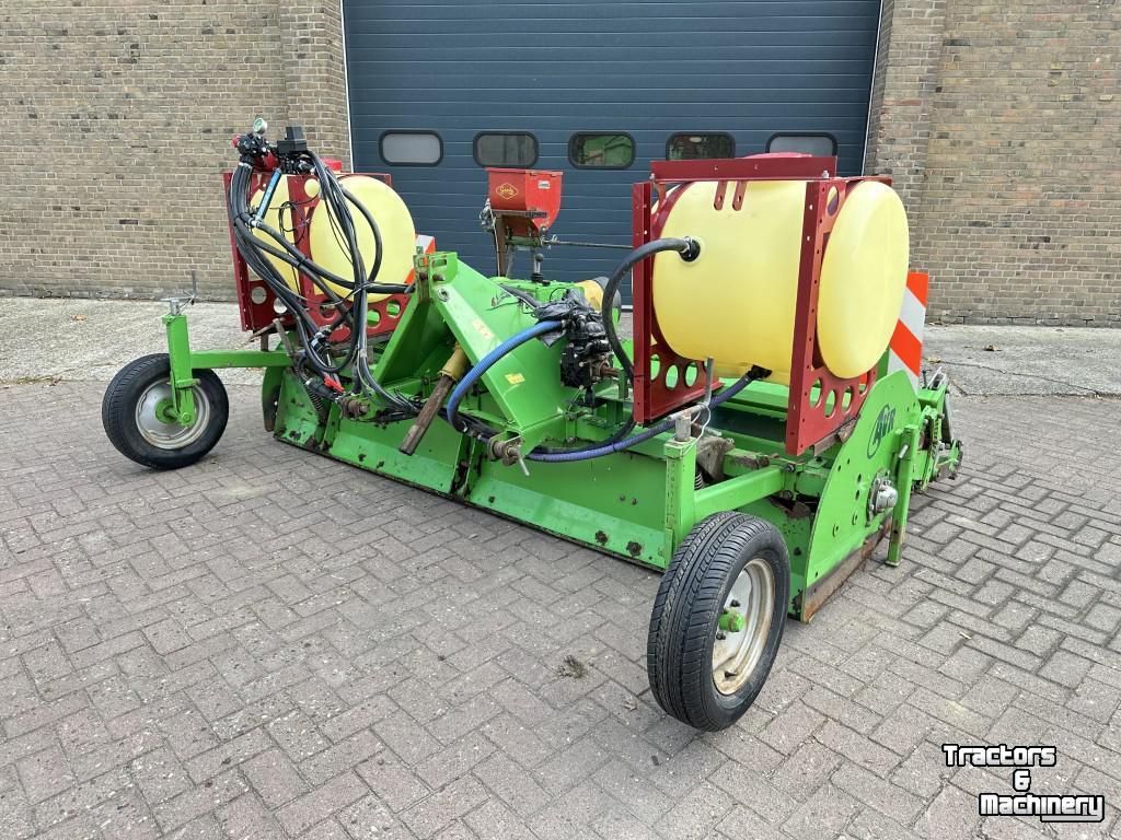 Grondfrees AVR MULTIVATOR FREES