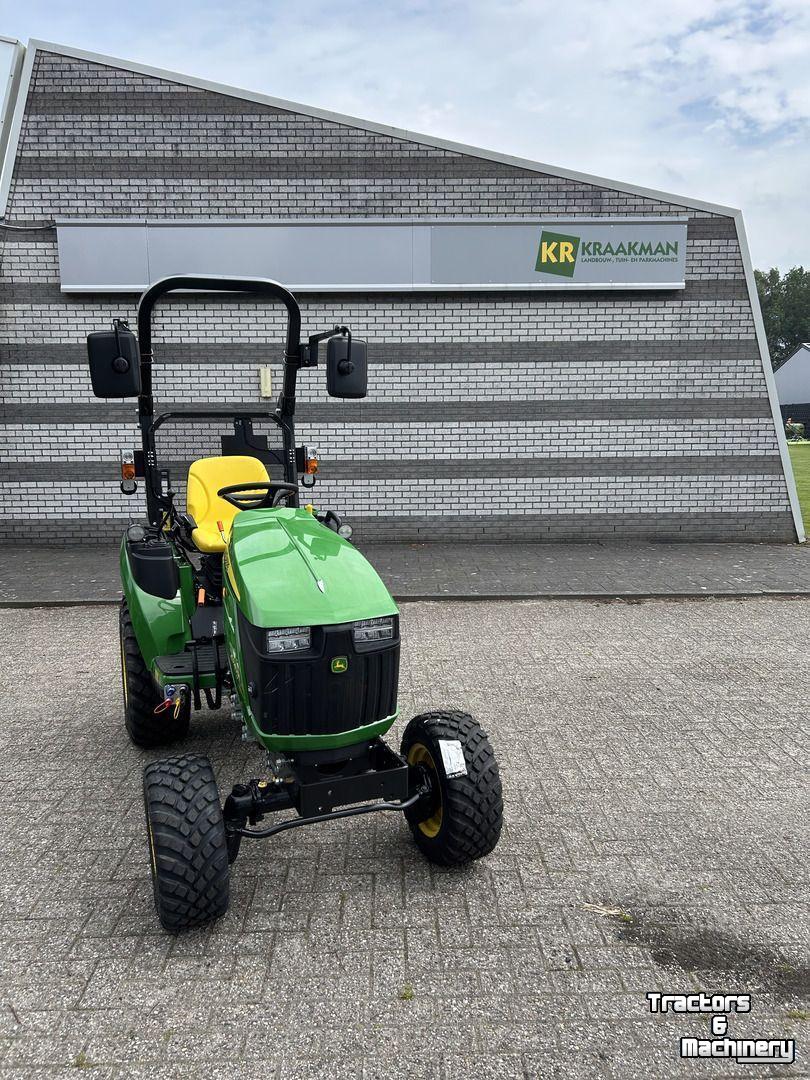 Smalspoor tractor John Deere 2026R