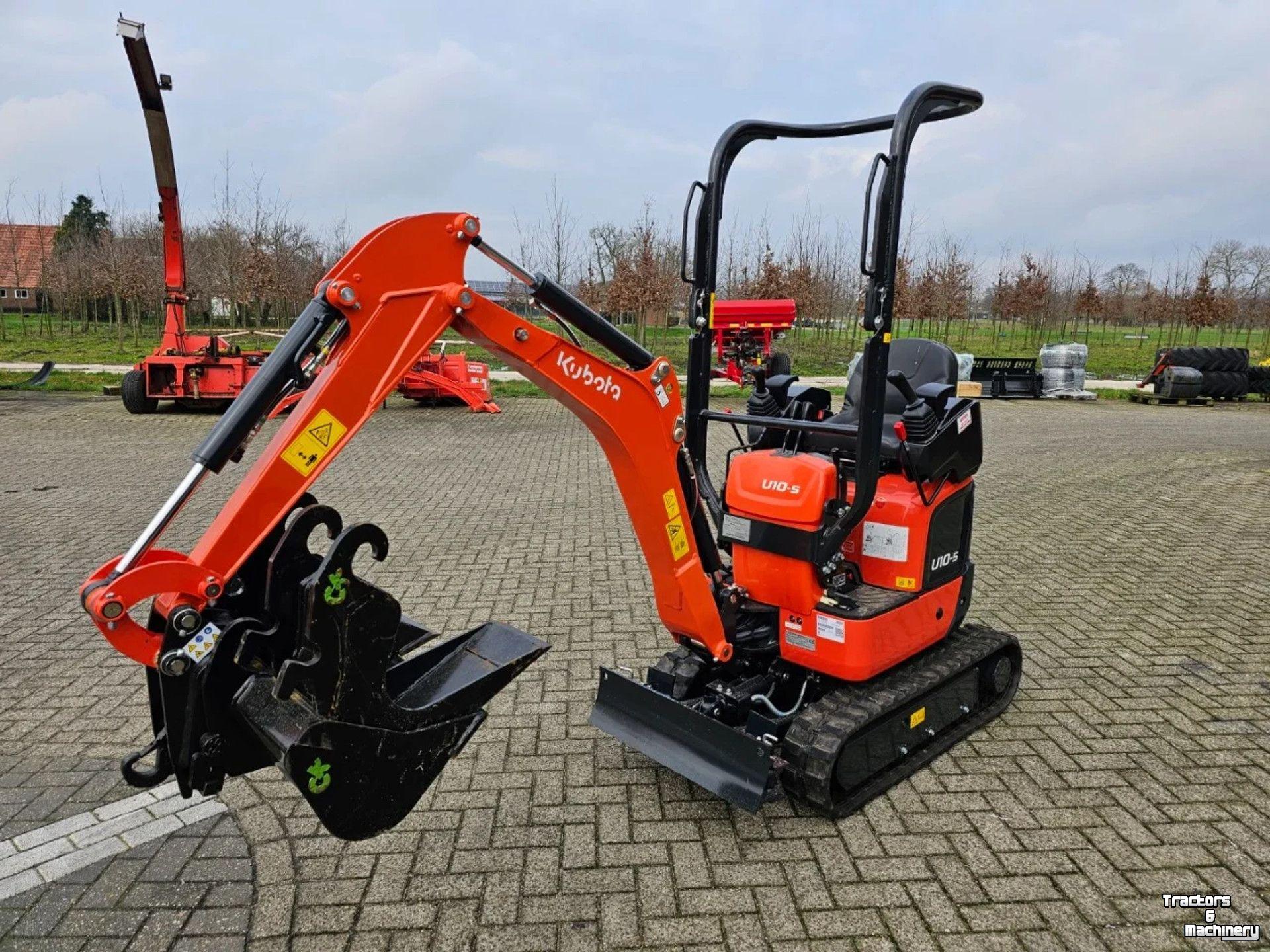 Mini-graver / Mini-graafmachine Kubota U10-5