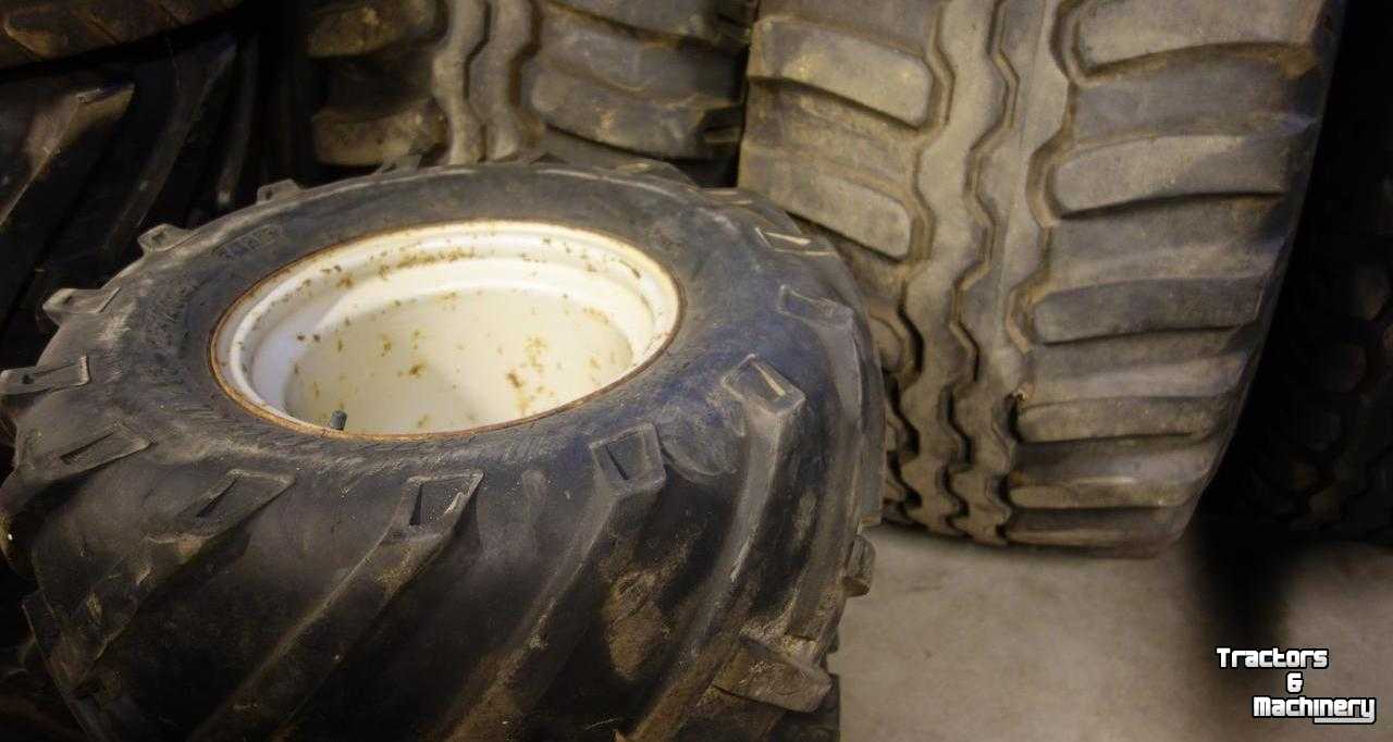 Wielen, Banden, Velgen & Afstandsringen  26X1200-12 Wielen