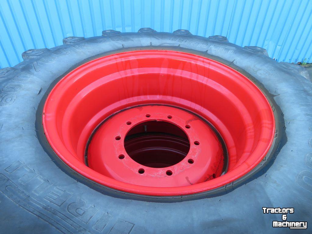 Wielen, Banden, Velgen & Afstandsringen Pirelli 600/65R28 Fendt 10 gaats 60%